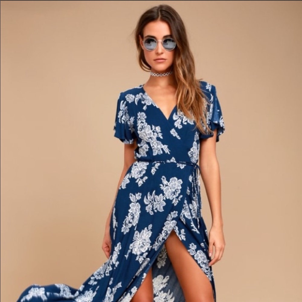 Lulus | NWT Heart of Marigold Navy Blue Floral